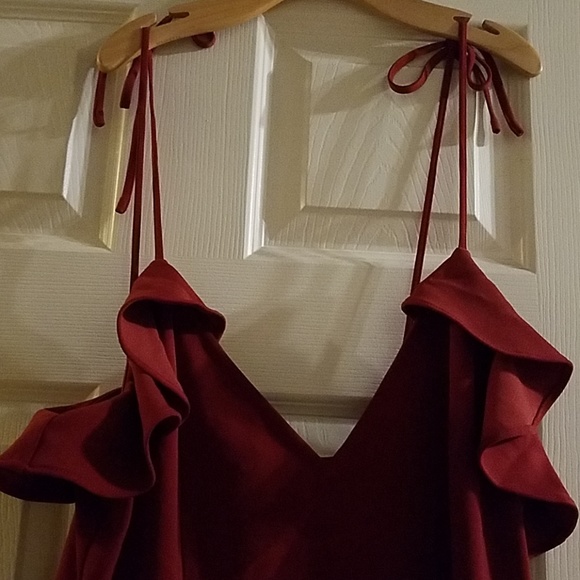 EXPRESS RUFFLE DRESS - Picture 4 of 8